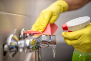 bathroom cleaning services