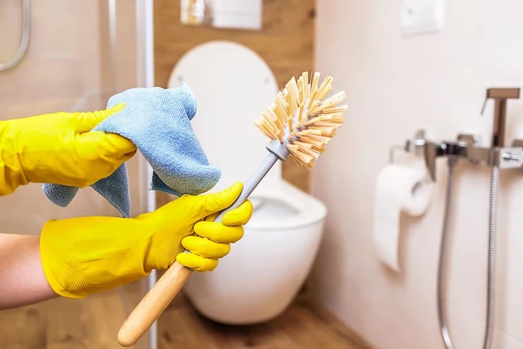 bathroom cleaning services